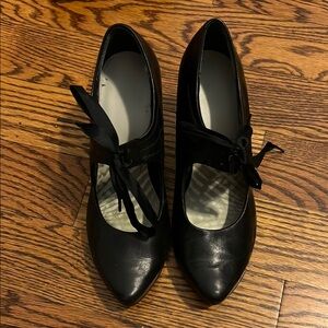 Clarks, U.S. size 9. Elegant Black Women's Shoes